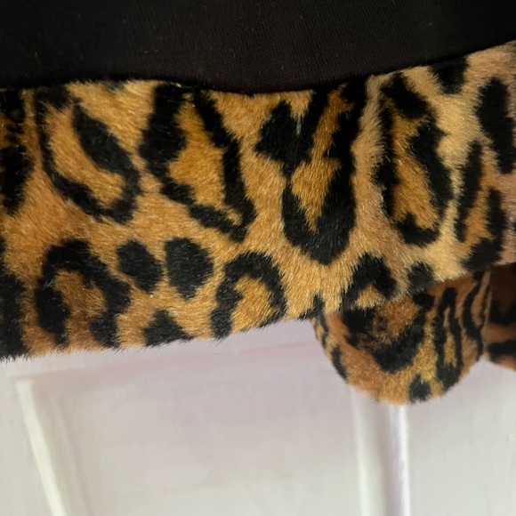 Kathleen for Sweet Herb vintage, leopard shawl - Picture 3 of 4